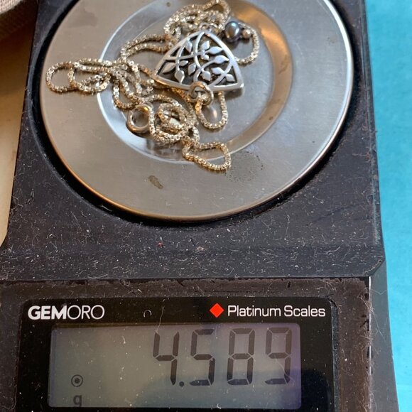 Sterling Silver 925 Pearl Floral Leaf Design Pendant Necklace Size 20" Chain - Picture 10 of 10